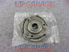 Yamaha
Majesty S155
Genuine clutch shoe