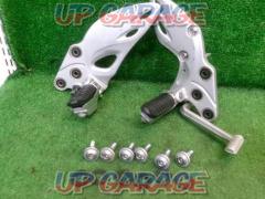 SUZUKI
GSX1300R
08 -
Genuine step