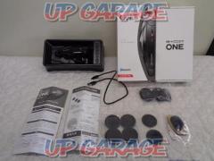 SYGN
HOUSE (sign House)
B + COM
ONE
Wire microphone