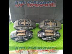 SUBARU genuine
Brembo 4-pot caliper