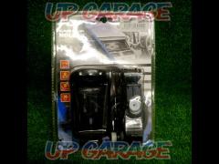 Unknown Manufacturer
In-vehicle drink holder