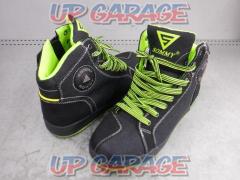 SOMMY
Riding shoes