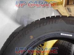 BRIDGESTONE
BLIZZAK
VRX2