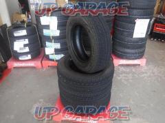 BRIDGESTONE (Bridgestone)
BLIZZAK
VRX