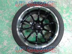 One wheel only YOKOHAMA
ADVAN
Racing
RS-D