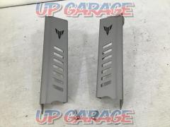 Y'SGEAR
(Waizugia)
Radiator
Side cover