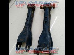 C34/stagea
Nissan genuine
Traction rod
Load it up just in case