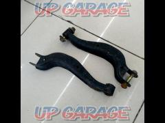 C34/stagea
Nissan genuine
Rear upper arm
Load it up just in case