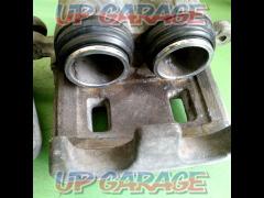 SUBARU
EXIGA
YA5
Genuine front brake caliper