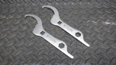 TEIN
Car hight wrench