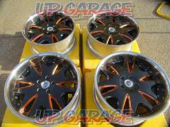 CRIMSON (Crimson)
CLUB
LINEA (club
Linea)
L566
(19inch)
4 pieces set