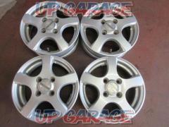 DUNLOP
VIOLENTO
HS
(W05304)