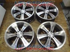 *Unwashed, wheels only
BADX (Badokkusu)
632
LOXARNY (Rokusani)
LOXARNY
DOUBLE
SIX
ALPHA