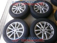 GRASS
Twin 5-spoke
+
YOKOHAMA (Yokohama)
iceGUARD
G075
4 pieces set