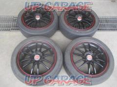 BADX (Badokkusu)
S-HOLD (es hold)
LAGUNA
BR
※ tire that is reflected in the image is not attached