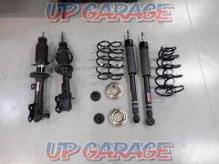 SUZUKI Genuine (Made by Suzuki/KYB)
Suspension kit