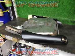 SUZUKI (Suzuki)
Genuine silencer
GSR400 (year unknown)