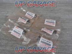 has been price cut 
DRZ400
Set of 6 genuine clutch springs