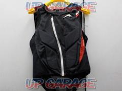 Size: LL KUSHITANI (Kushitani)
PROTECT
VEST (Protect Vest) / K-4384 Protect the back !!
