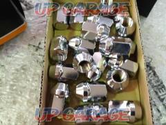 Unknown Manufacturer
Wheel nuts (M14x20 pieces)
22HEX