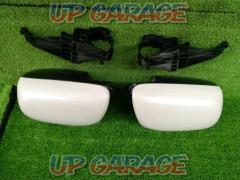 40 system Camry
TOYOTA
Genuine mirror cover
Right and left
White