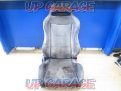 Unknown Manufacturer
Semi bucket seat