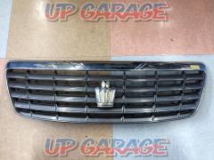 Toyota
Crown Royal
180 system
Late version
Genuine front grille