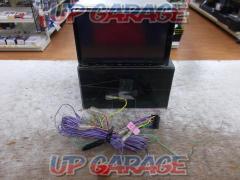 carrozzeria
AVIC - MRZ 05 - B 1 - W 3
CD / SD / USB
TV cannot be watched for business use
Made in 2011