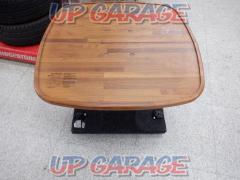 Unknown Manufacturer
For campers
Center table