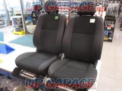 Toyota
Hiace 200
6 type
Dark prime
Genuine sheet
Driver's seat side / passenger's seat
Set
(V01083)