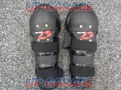 evs
Knee protector
Men's size
Right and left