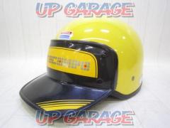 has been price cut 
Rare !! Super retro !! Vintage item
HONDA
(Manufactured by SHOWA)
NF-1
motocompo
Motokonpo
helmet
Size 59-60cm