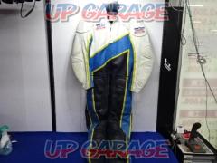 KADOYA (Kadoya)
Racing suits
Size: Unknown