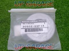 NISSAN
Genuine clutch release
B / G
30502-69F1A