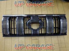 TOYOTA
150 Prado late genuine front grille (without front camera)