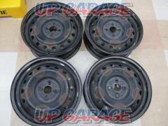Toyota original (TOYOTA)
100-based practices genuine
Steel wheel
For diversion of light cars