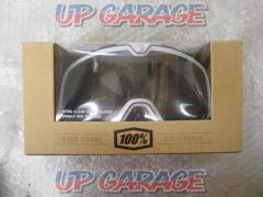 100% BARSTOW
Motocross goggles