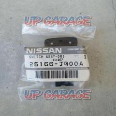 Nissan genuine
driving lamp switch