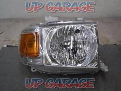 [Right side only] genuine Toyota (TOYOTA)
Halogen headlights