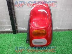 DAIHATSU
Genuine tail lens
Driver's side only
[Mira
L700
The previous fiscal year]
