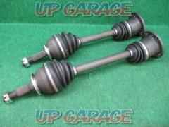 D-MAX
Reinforced drive shaft (5H/6H multi)
Right and left