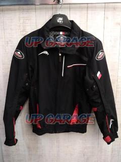 Size: M
KUSHITANI (Kushitani)
Team jacket (all season jacket)
