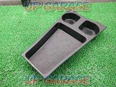 CARMATE
Prius only (drink holder & tray)
NZ511
Prius tray
black