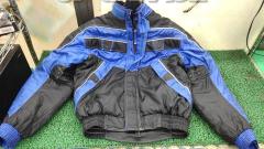 NANKAI
Nylon winter jacket
Blue-black
LL size