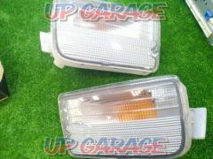 Nissan genuine
For Cedric
front
Combination lamp