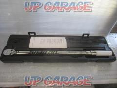 Snap-on (snap-on)
1/2
Torque Wrench
70Nm ~ 350Nm