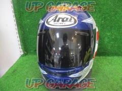 Equivalent to size 57-58cm (with interior change: notation 59-60cm)
Arai
RX-7
RR5
EDWARDS
Shield: Smoke