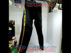 Size: S
Yellow
CORN
Winter over pants