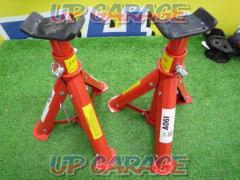 Unknown Manufacturer
jackie stand
2t