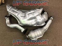 SUBARU
BRZ
ZC6
Late genuine exhaust manifold + front pipe + overpipe